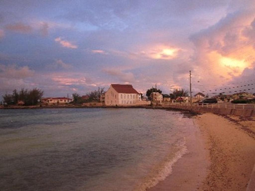 Gumbo Limbo Home Гавърнърс Харбър Екстериор снимка